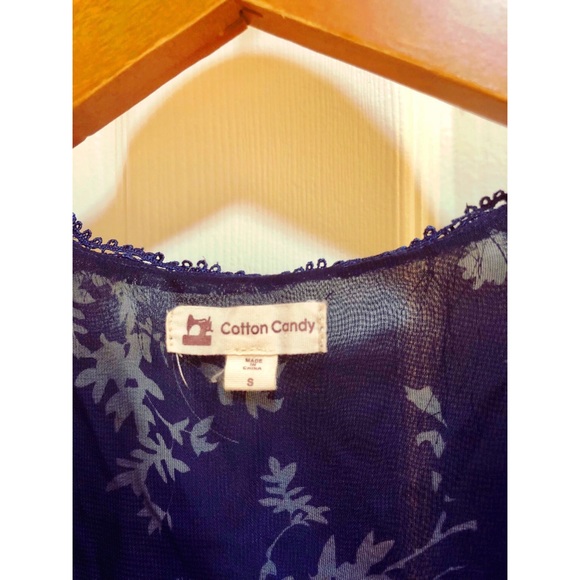 Stylish Floral Romper - Picture 3 of 4